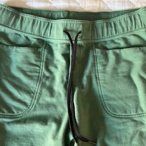 Lulu lemon Crop Sweatpants